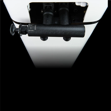 Kompaktowy zmiękczacz BERG 15L wbudowany By-pass