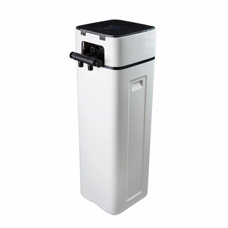 Kompaktowy zmiękczacz BERG 15L wbudowany By-pass